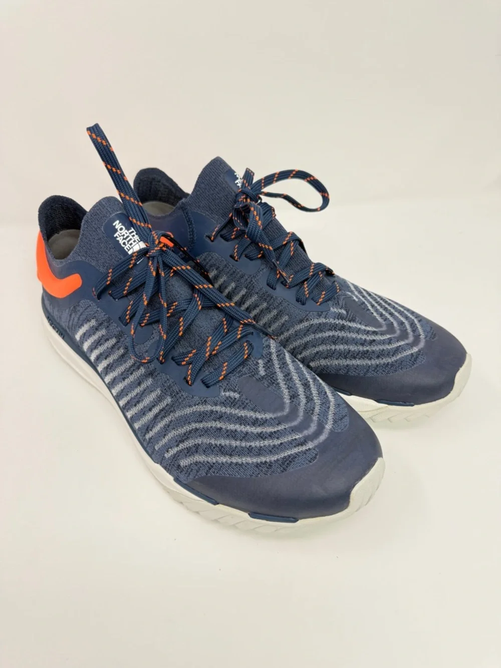The North Face Vectiv Escape Knit Sneakers Trail Running Shoes Men's Size 11.5